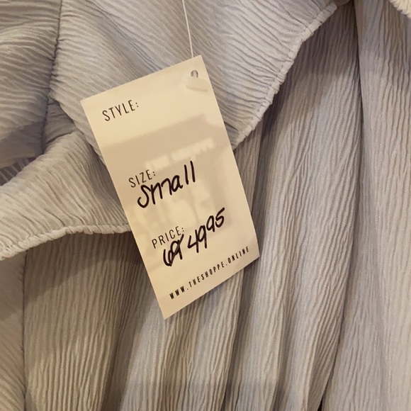 Adorable grey romper! - Picture 4 of 4